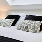 Libergier, Hyper Centre, Wifi, Netflix Apartment